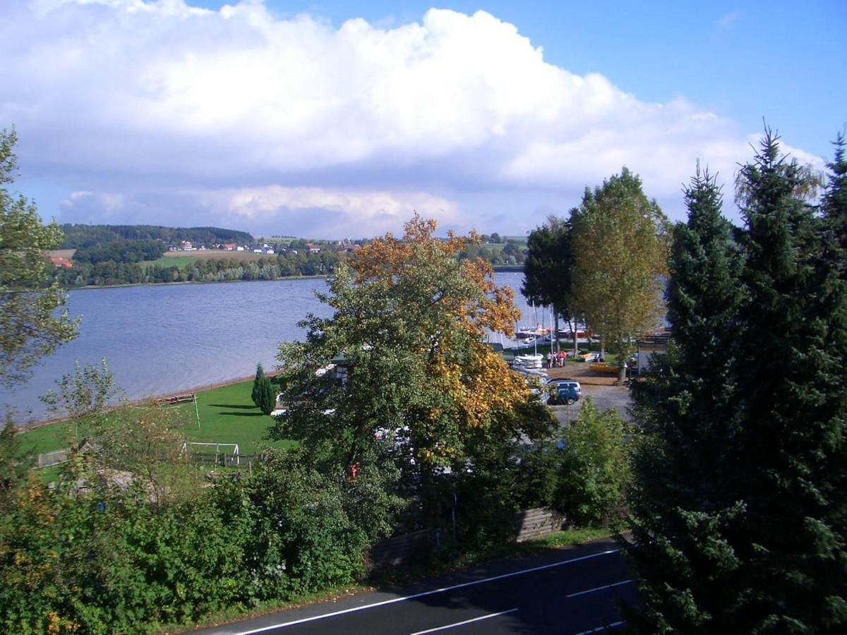 Charlie Mit Seeblick Apartment
