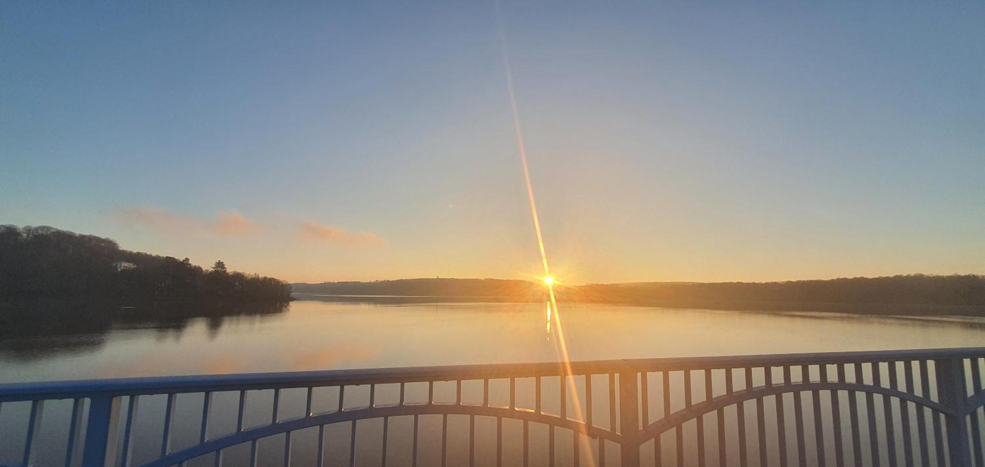 Apartment Charlie Mit Seeblick Moehnesee